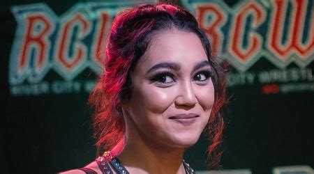 Roxanne Perez Height, Weight, Age, Boyfriend,。